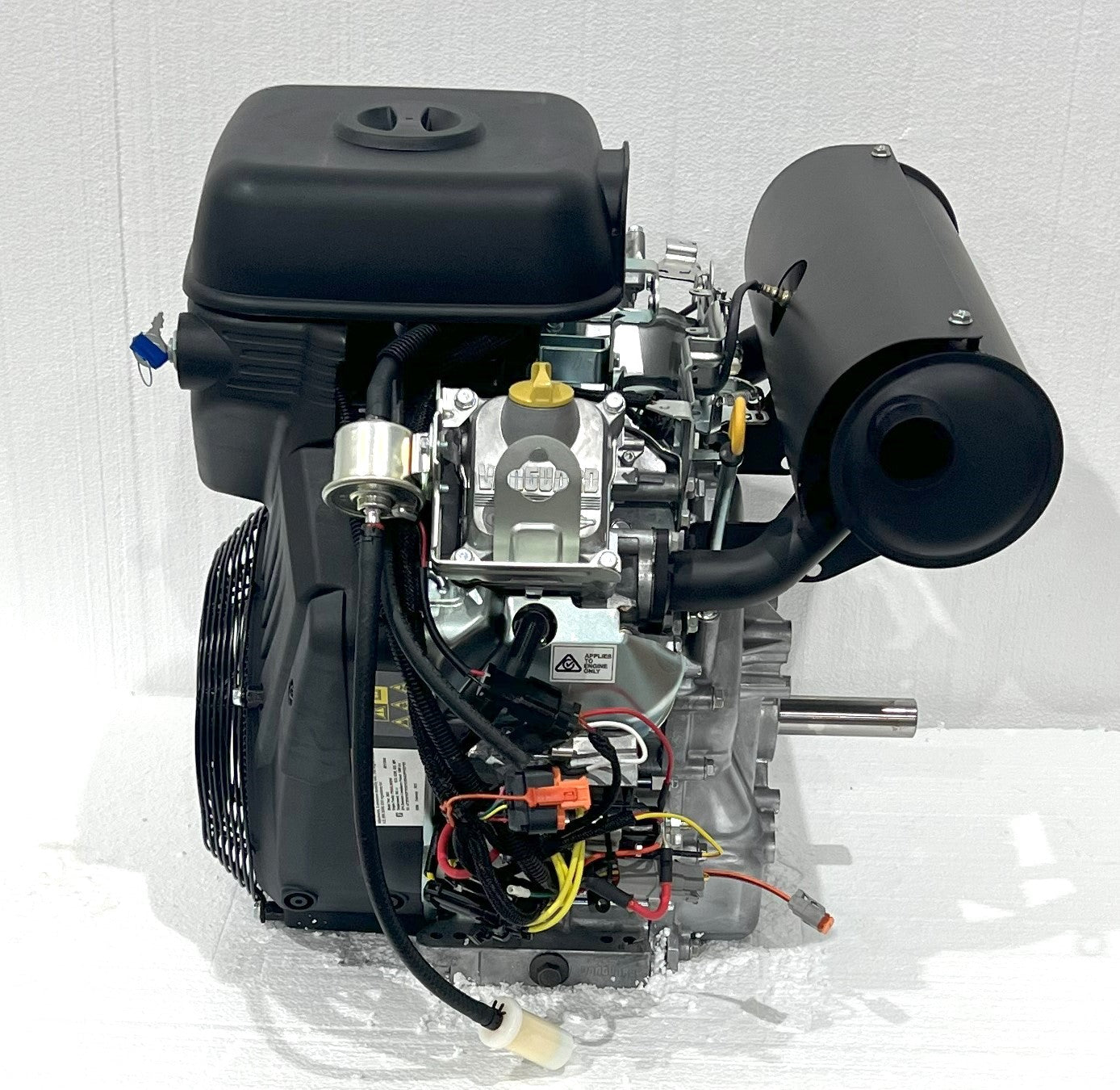 Briggs & Stratton Horizontal 37 HP EFI Vanguard Engine 1-1/8" x 4" #61E377-0142