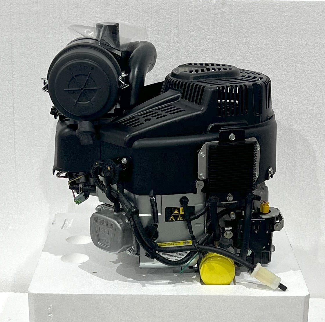 Briggs & Stratton 28 HP 810cc EFI Vanguard Engine 1-1/8" x 4-19/64" #49E877-0017