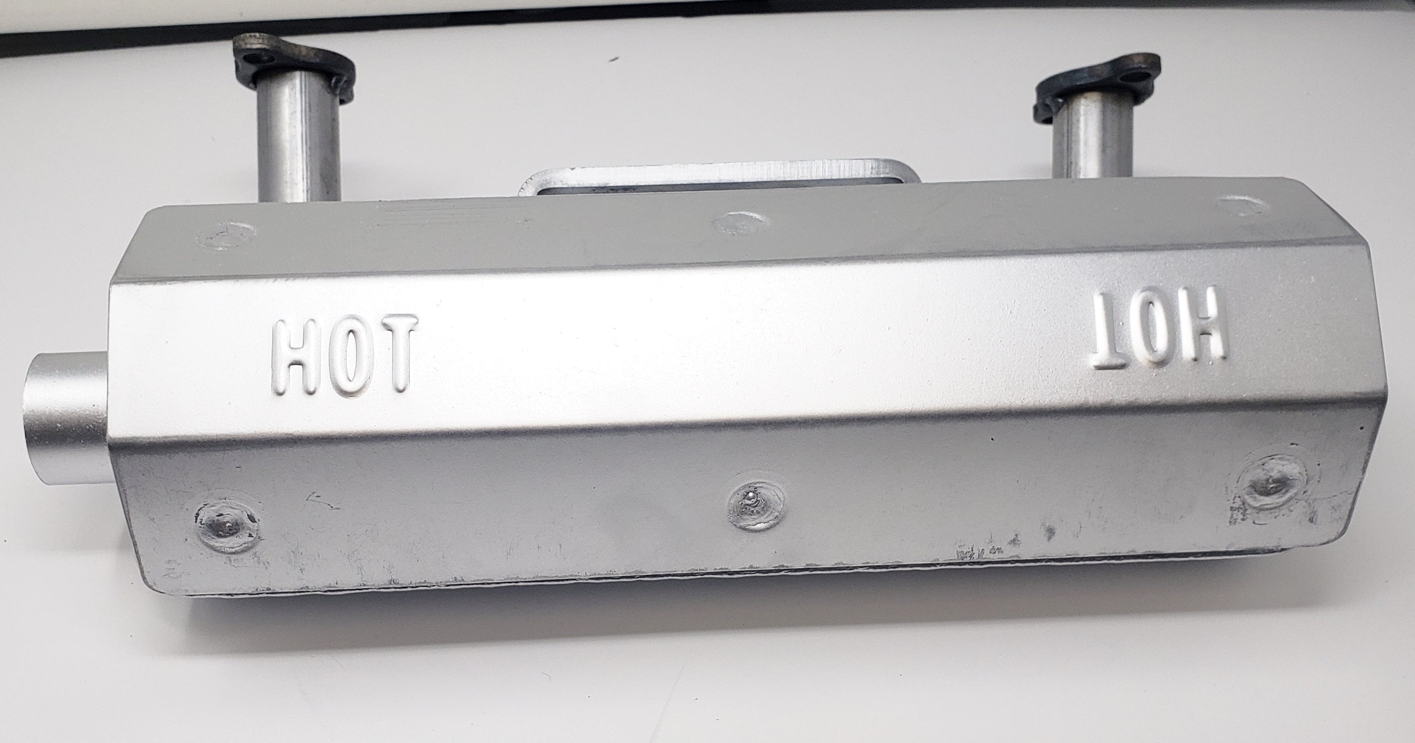 Horizontal Left Mount Muffler GX630, GX660, GX690 Replaces Honda V2MFLRHIL #MUF-1395R.SIL