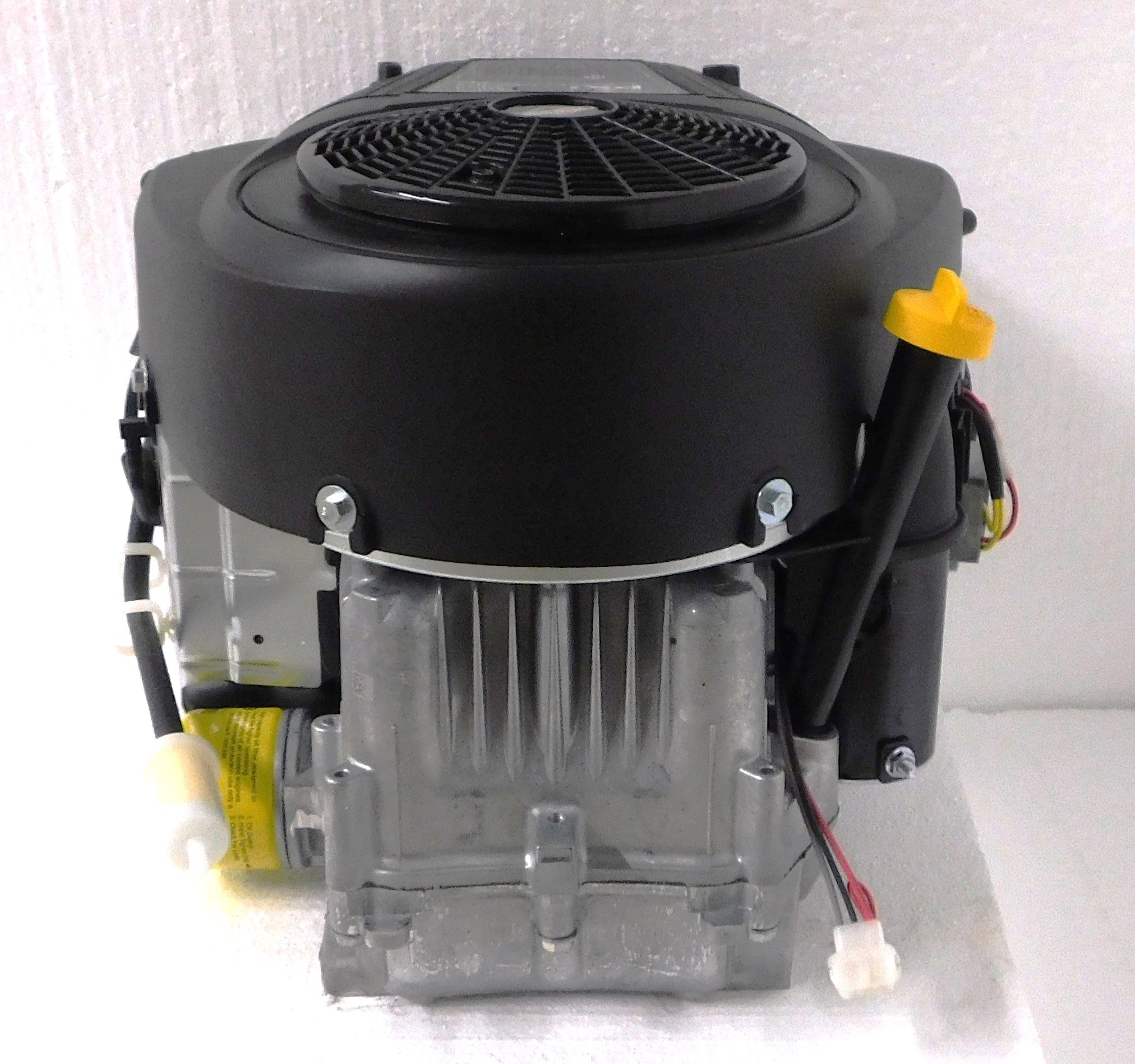 Briggs & Stratton 25 HP 724cc Professional Series Engine 1" x 3-5/32" 16 Amp #44S977-0016