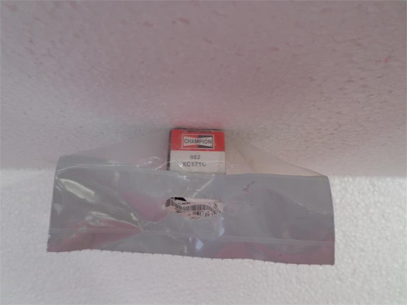 25 132 14-s Kohler Spark plug, RFI