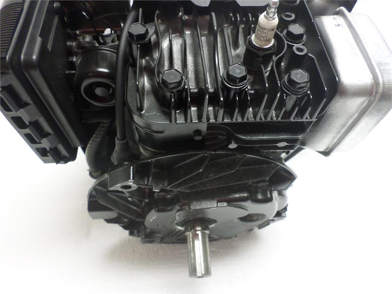 Briggs & Stratton Vertical Engine 7.25TP 7/8" x 2-7/16" HF #128M02-0005