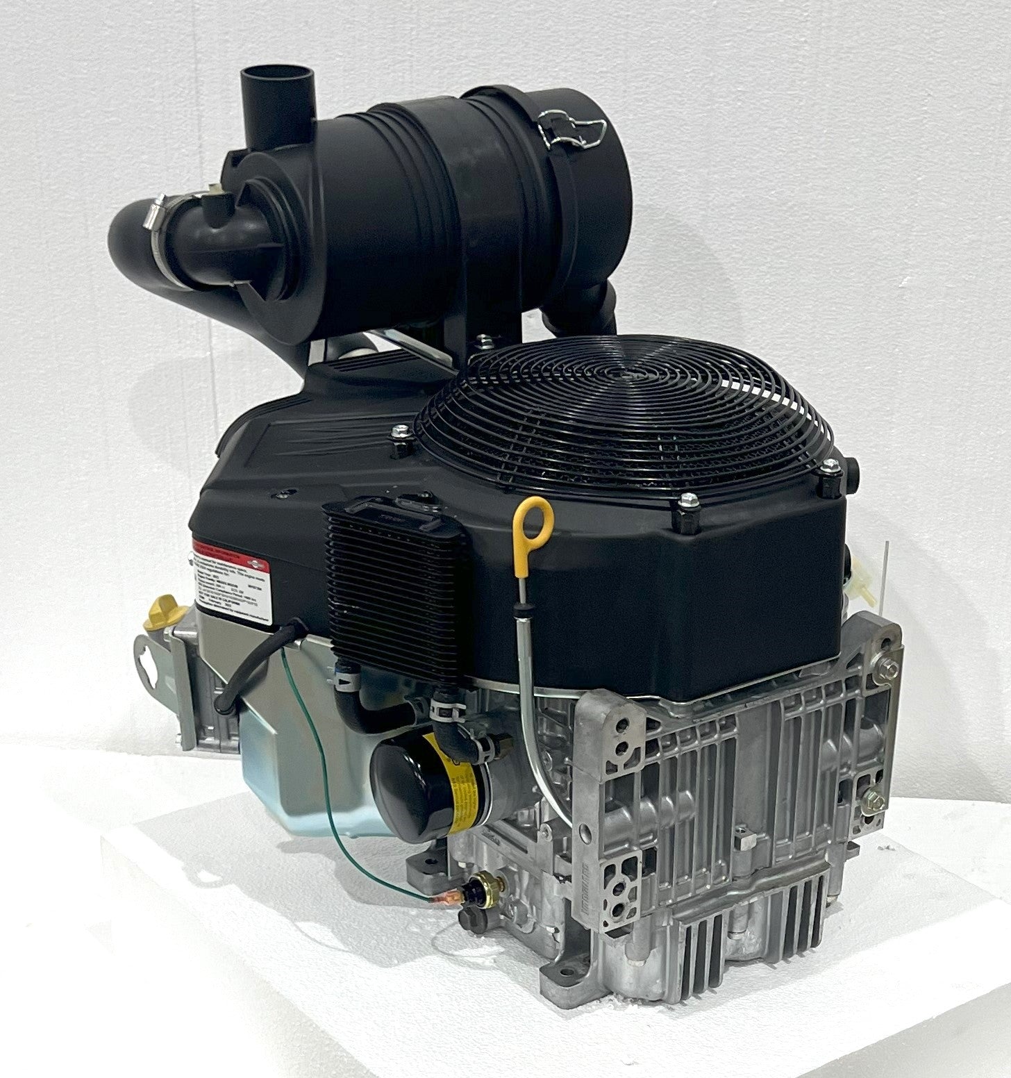 Briggs & Stratton 896cc Vertical Engine 32 HP Vanguard OHV