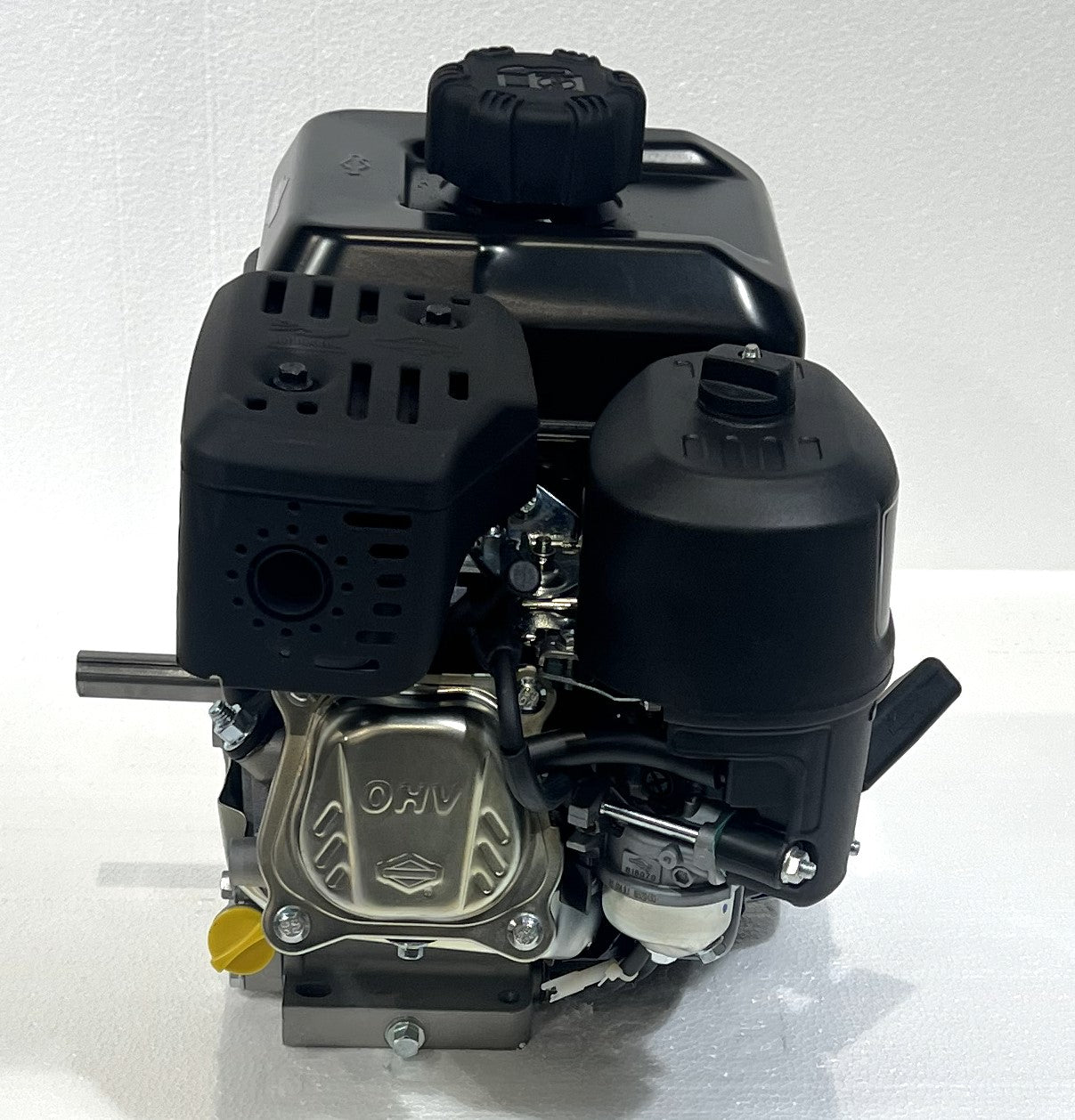 Briggs and Stratton 3.5hp XR Series Engine 127cc OHV 3/4" x 2-27/64" #83132-1110