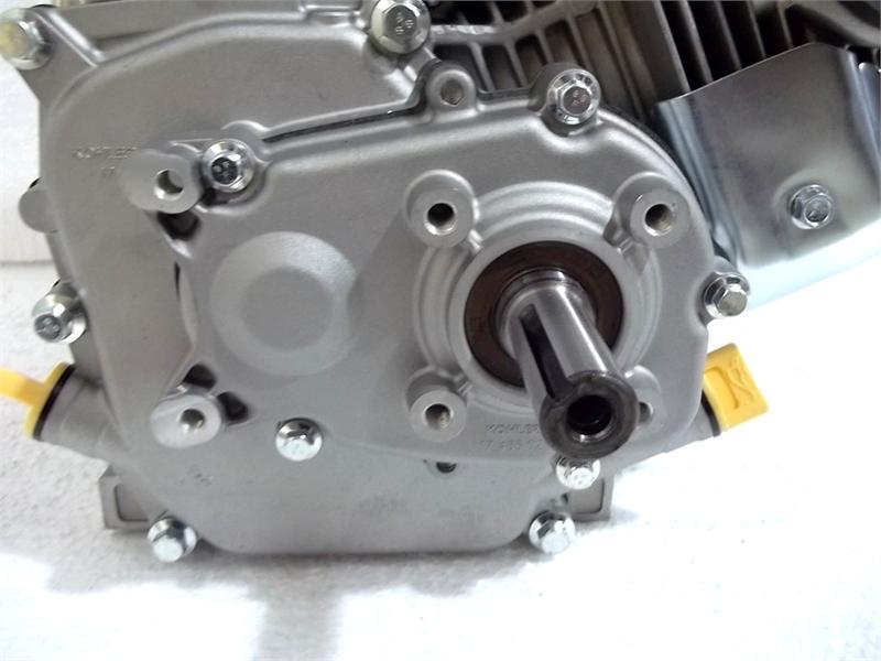 Kohler Horizontal 7 HP Command PRO 2:1 Gear Reduction  20mm keyed shaft  #CH270-3157