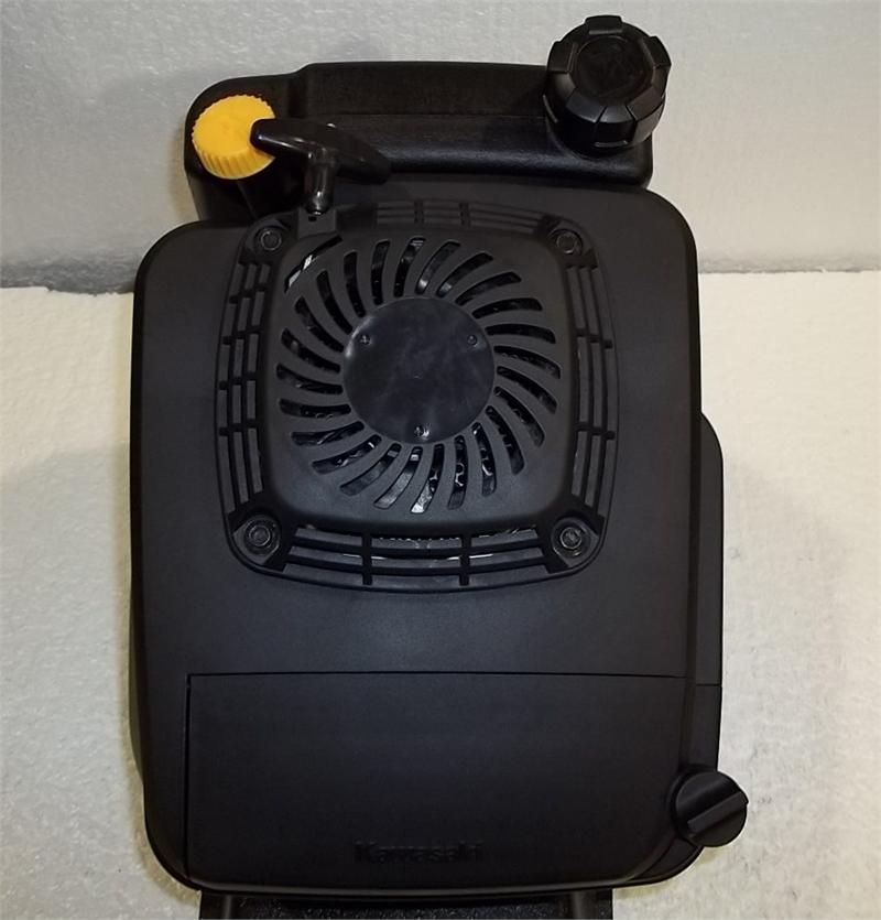 Kawasaki 6hp Vertical Engine 25mm x 3-5/32  #FJ180V-EM11