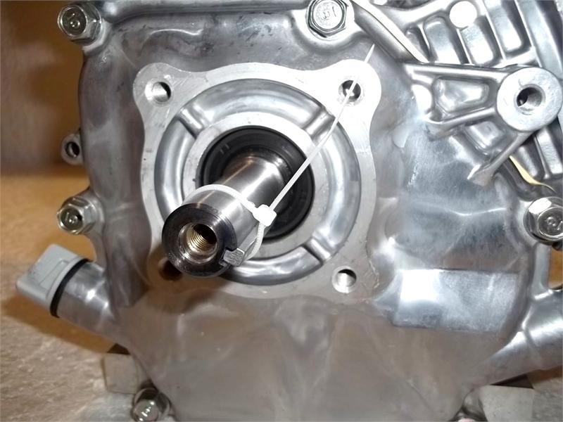 Honda Horizontal Engine 4.8 Net HP 163cc OHV 3/4" x 2-7/16" #GX160-QX2