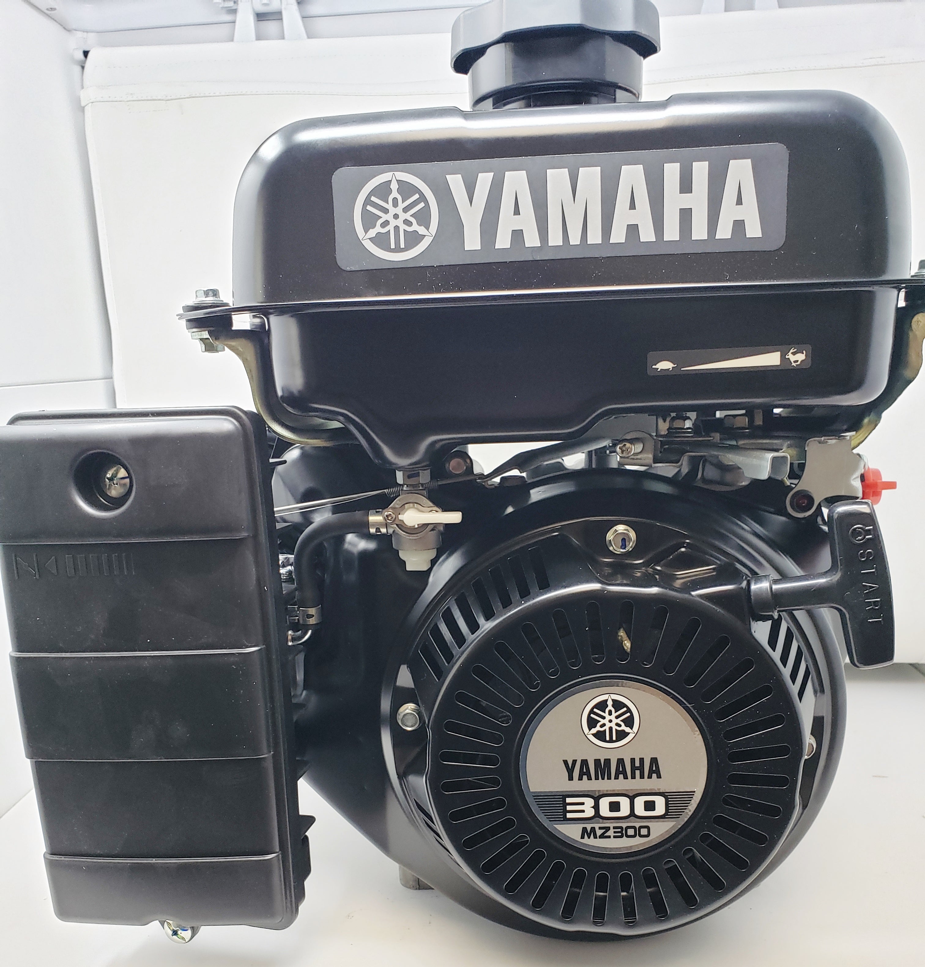 Yamaha MZ300 296cc OHV Horizontal Engine 1" x 3-1/2" #MZ30AAPA61